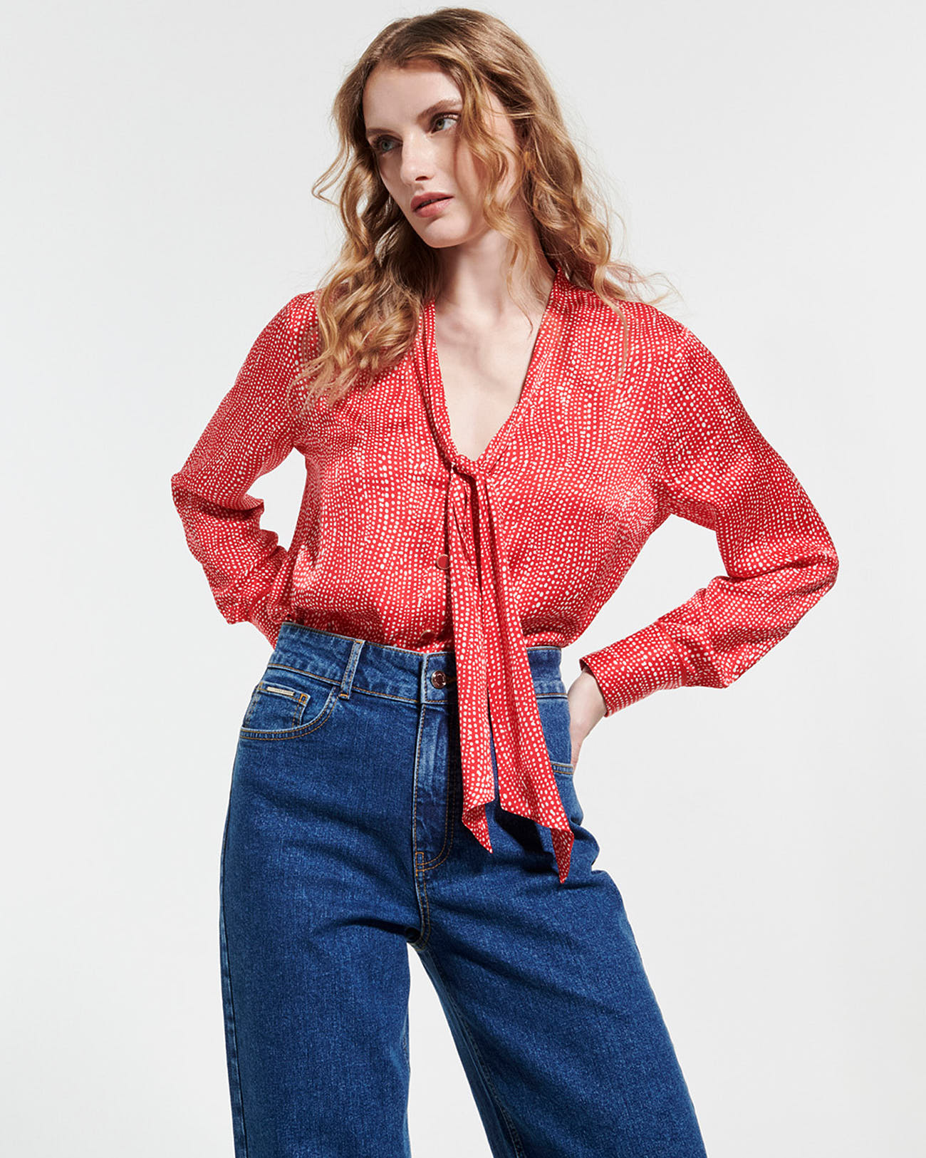 Chemise Chipy Blouse fluide satin&eacute;e &agrave; imprim&eacute; rouge et blanc ZAPA