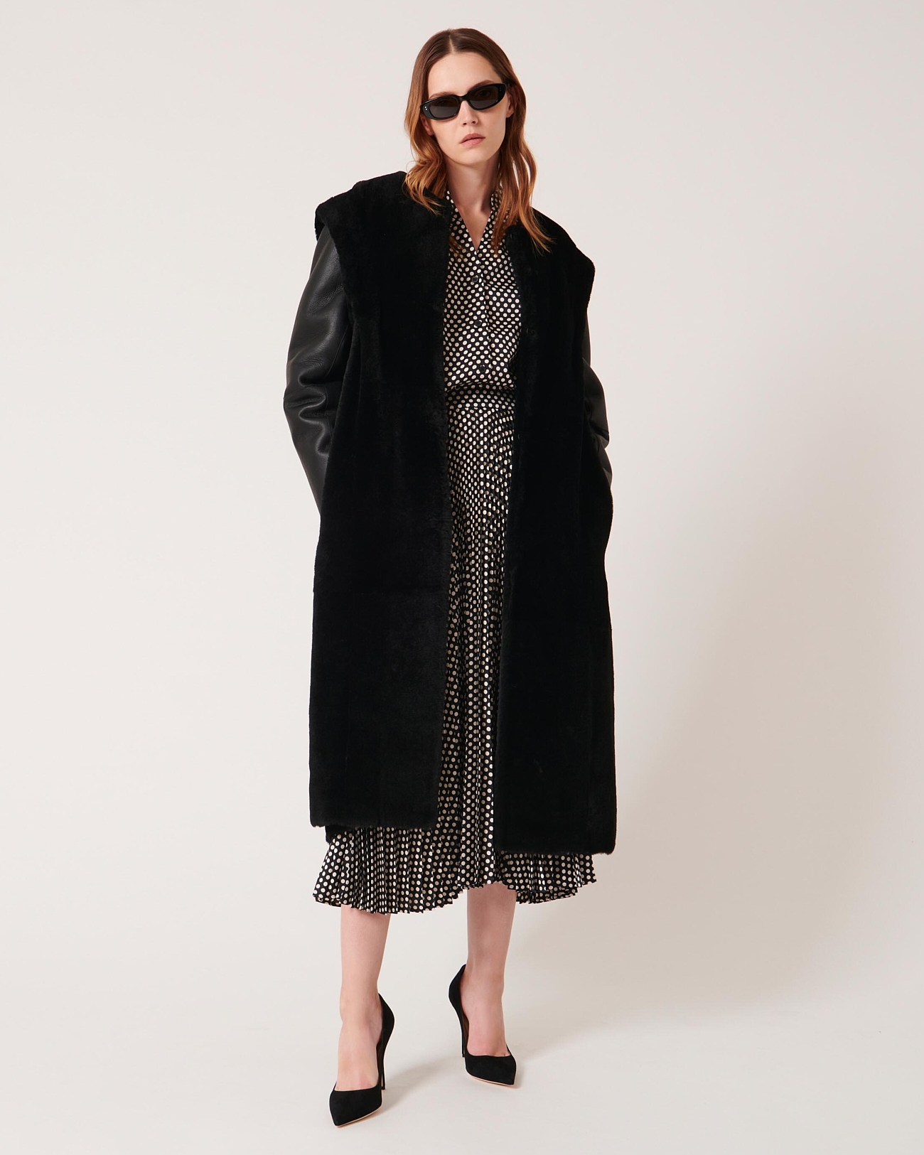 Manteau Malcolm Manteau en peau lain&eacute;e noir ZAPA