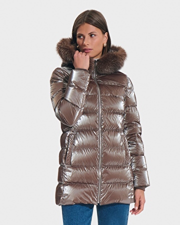 Doudoune Dalya Doudoune mi-longue &agrave; fourrure taupe ZAPA
