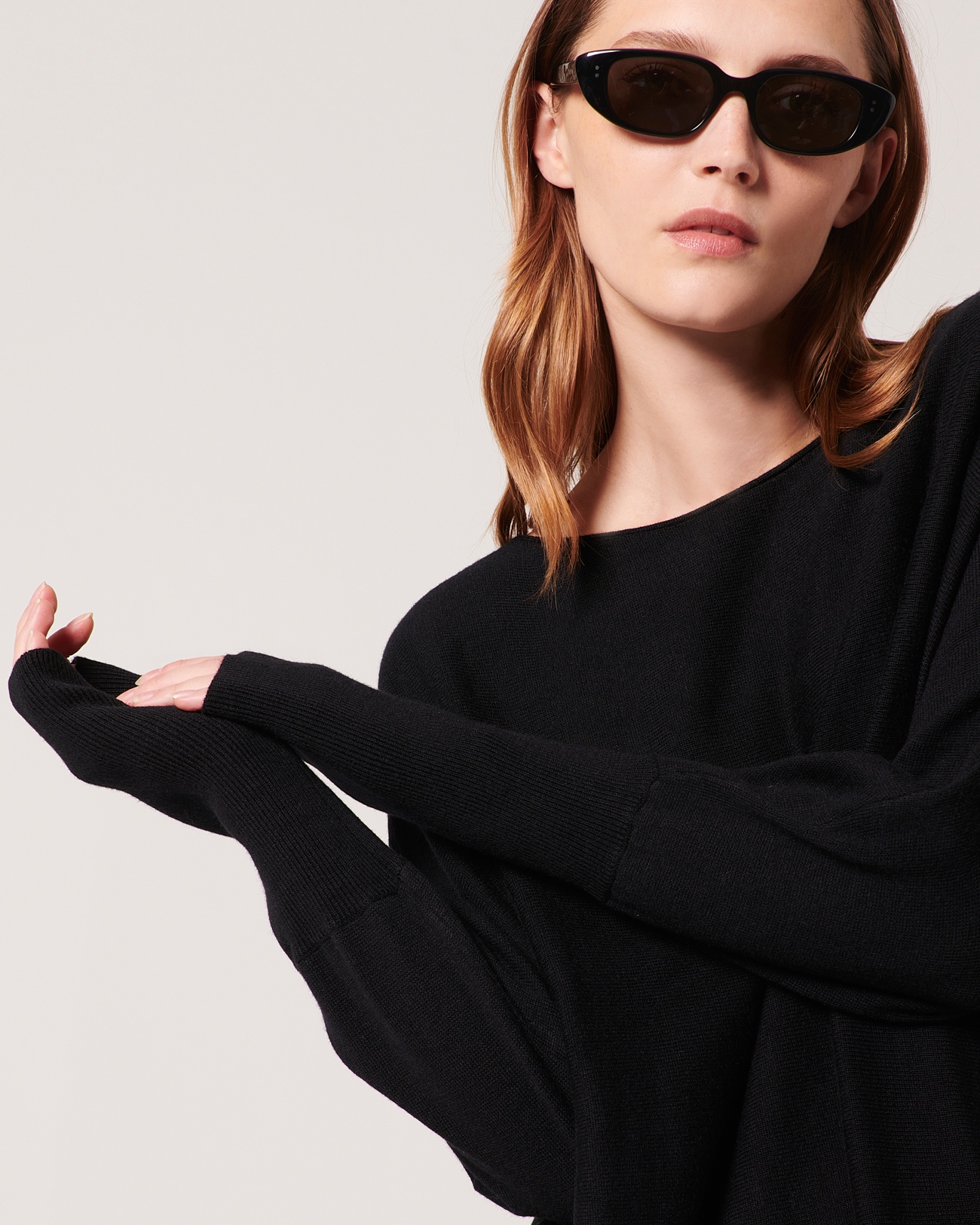 Robe Maille Rendy Robe mi-longue en maille noire ZAPA