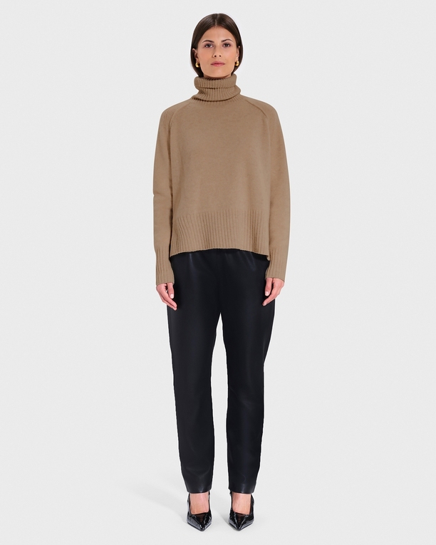 Pull Nefeli Pull Nefeli camel ZAPA