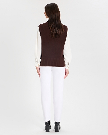 Pull Nina Pull sans manches en laine chocolat ZAPA