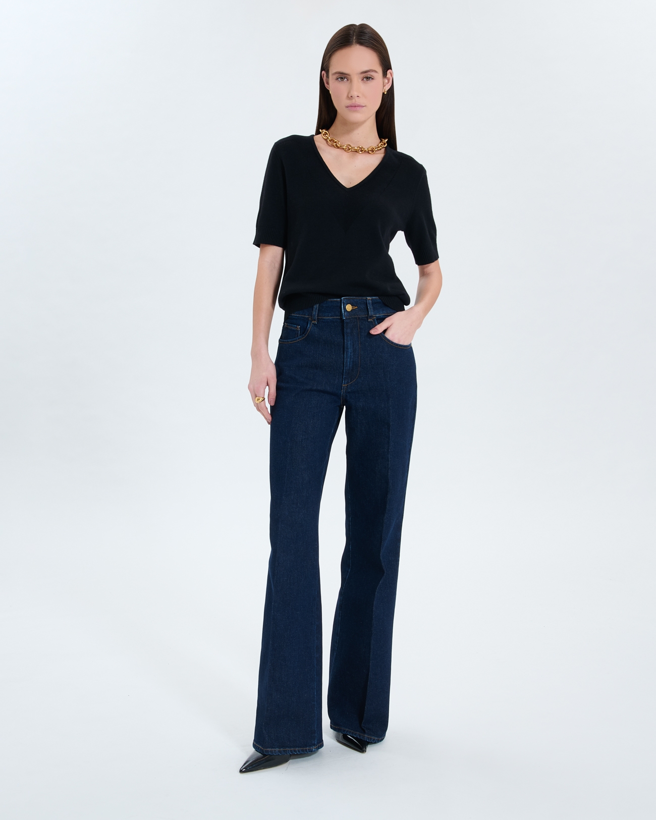 Pull Narvi Pull manches courtes noir ZAPA