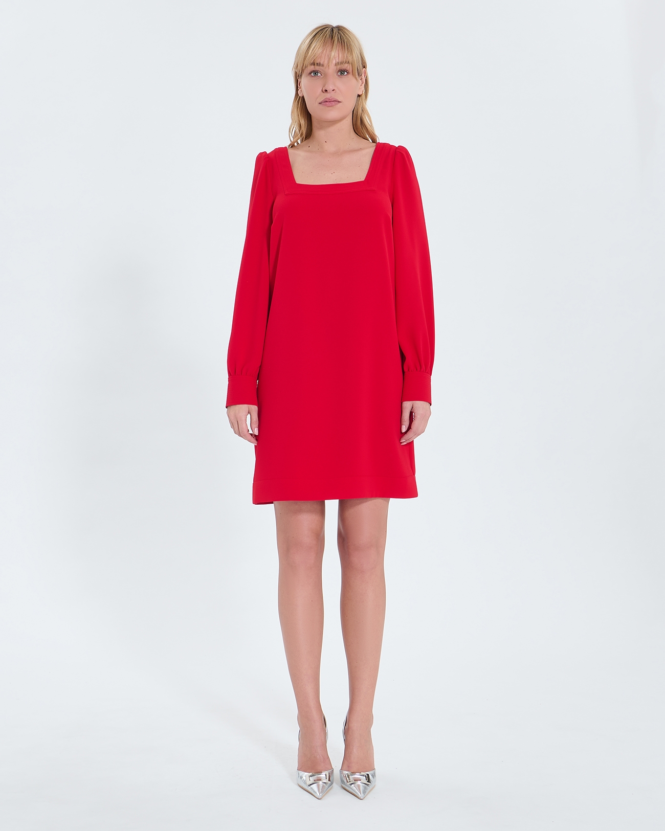 Robe Rina Robe courte en cr&ecirc;pe rouge ZAPA