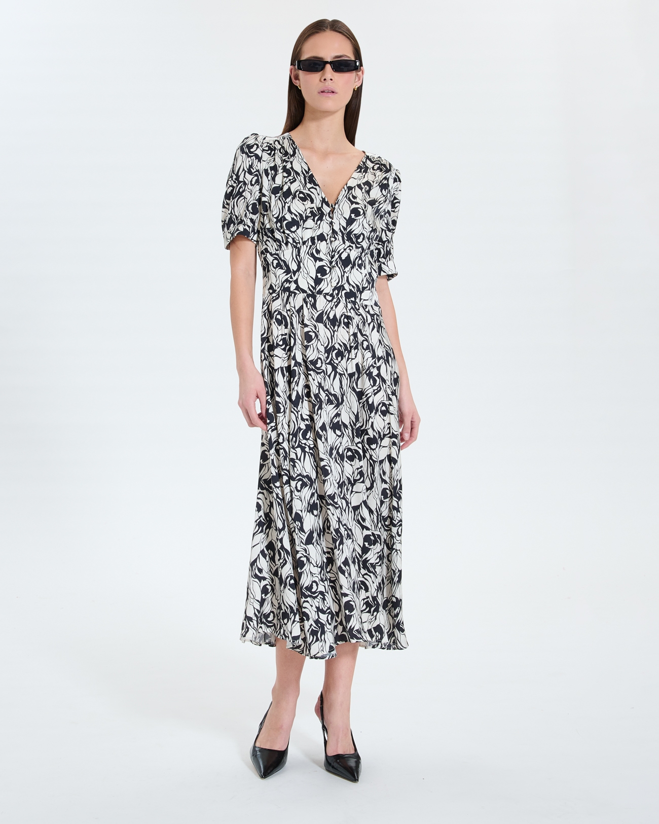 Robe Rafinita Robe longue &eacute;vas&eacute;e &agrave; imprim&eacute; floral ZAPA