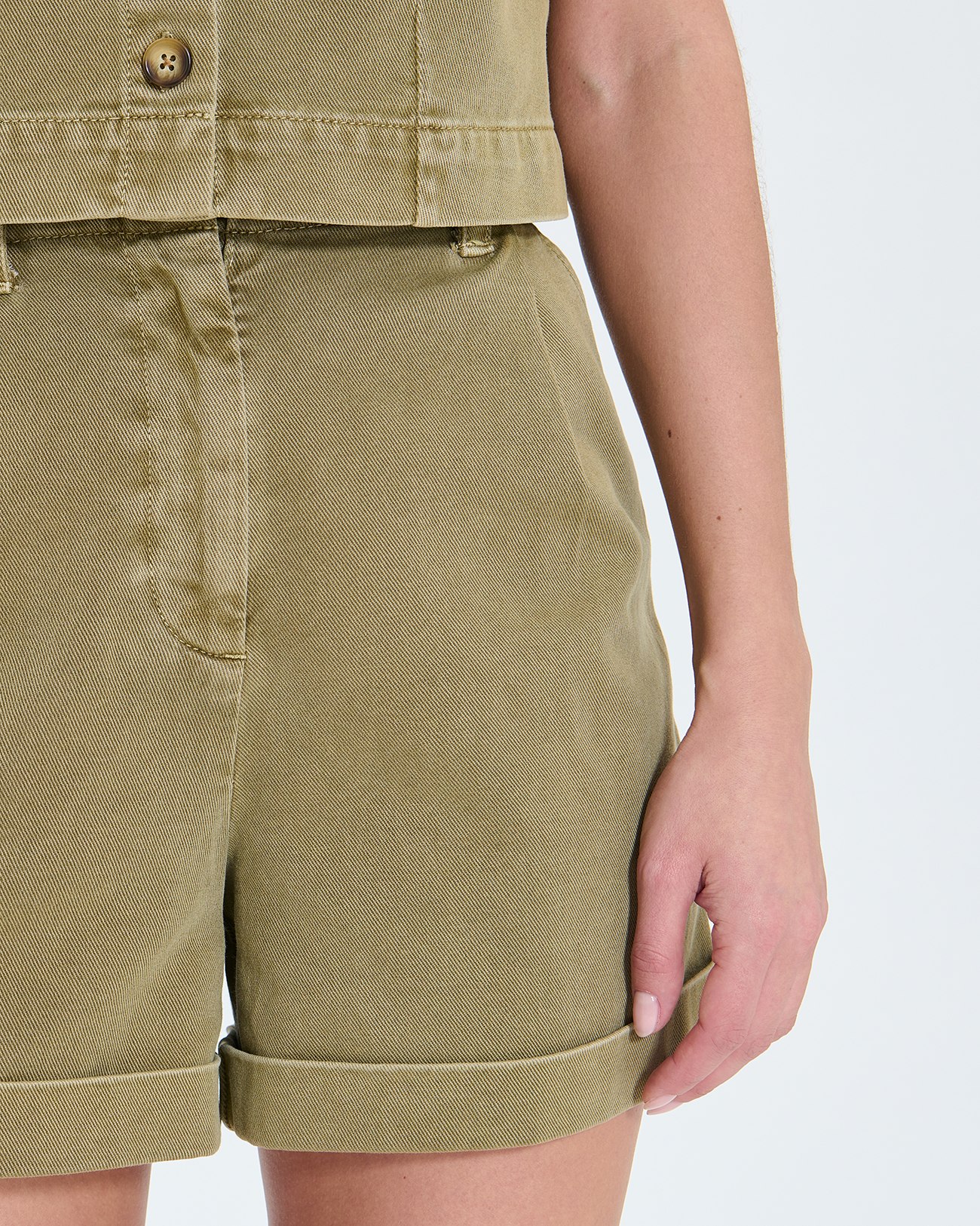 Short Savanna Short en jean kaki ZAPA