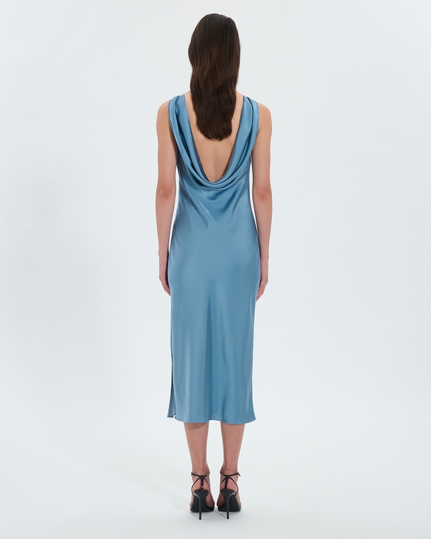 Robe Ramari Robe satinée à dos bénitier bleu hortensia ZAPA