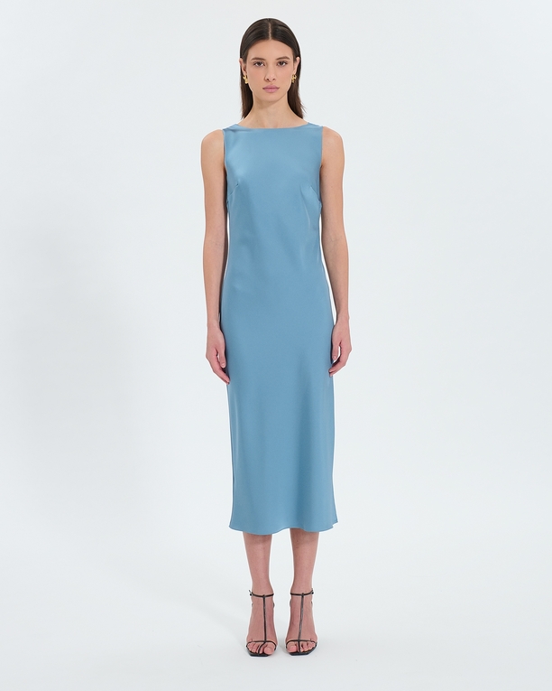 Robe Ramari Robe satinée à dos bénitier bleu hortensia ZAPA