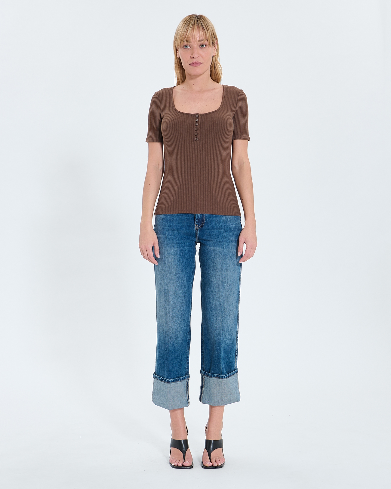 Top Toyan Top ajust&eacute; chocolat ZAPA