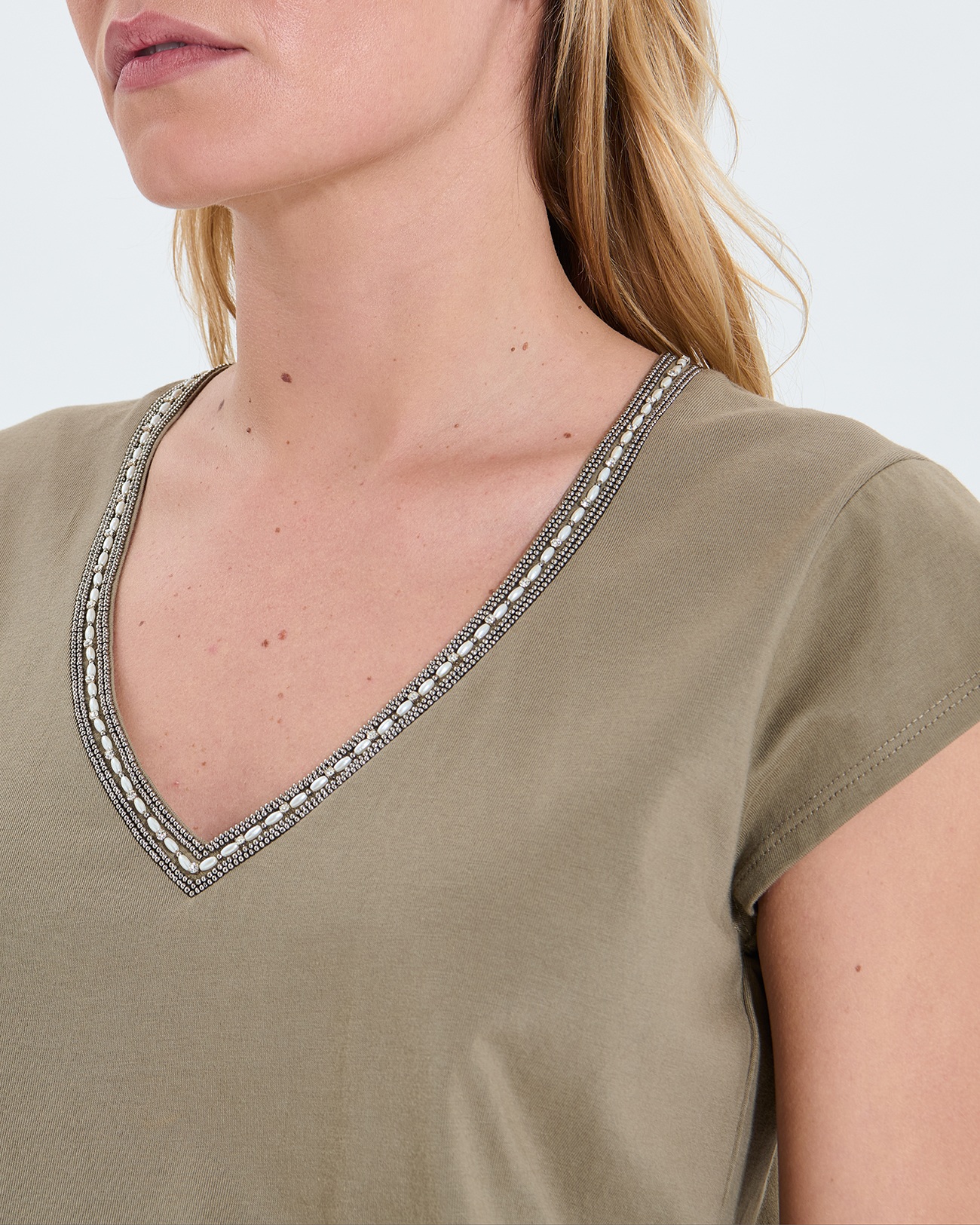 Top Tulipe Tee-shirt col V kaki ZAPA
