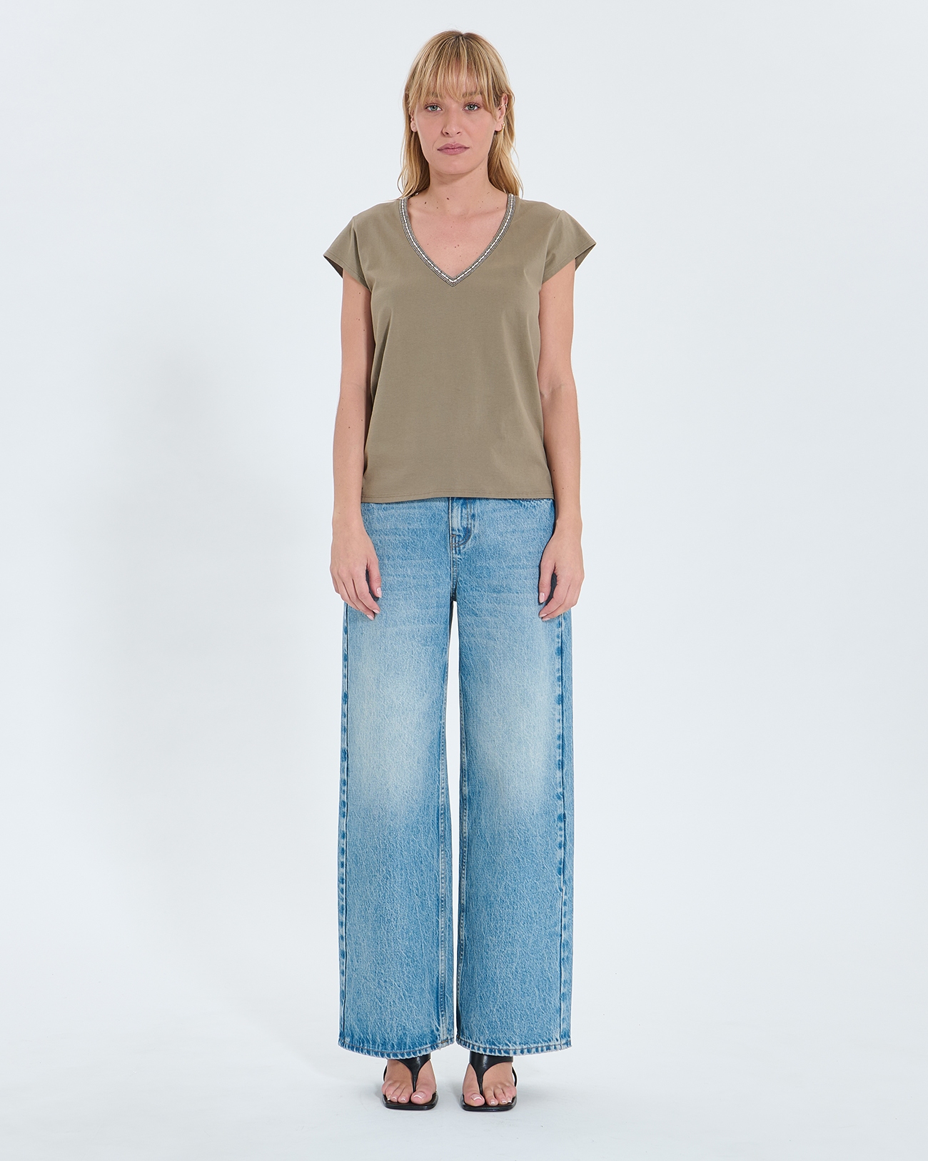 Top Tulipe Tee-shirt col V kaki ZAPA