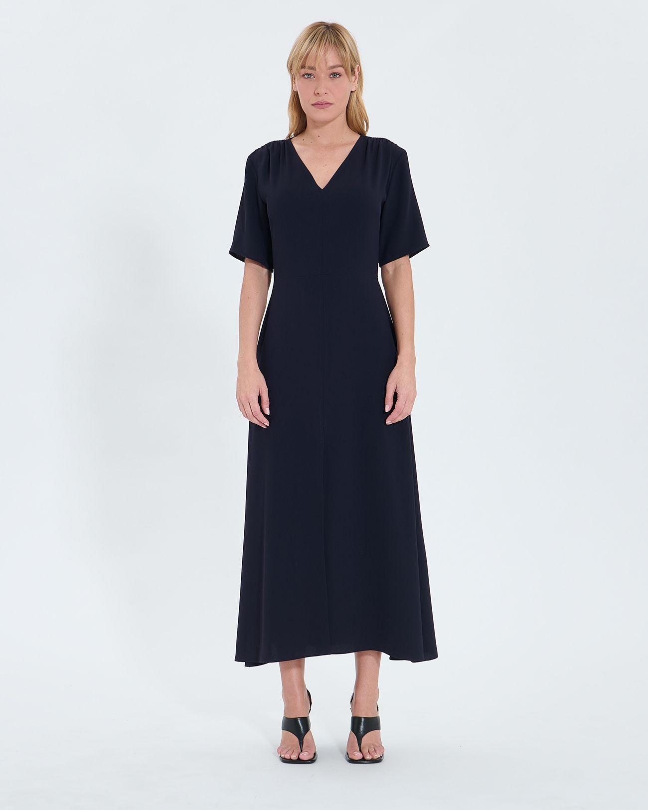 Robe Rivia Robe &eacute;vas&eacute;e en cr&ecirc;pe nocturne ZAPA