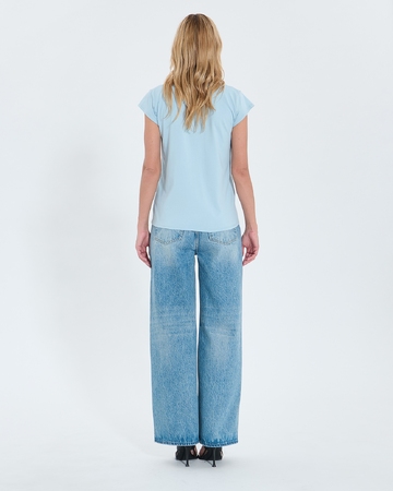 Top Tulipe Tee-shirt col V bleu ciel ZAPA