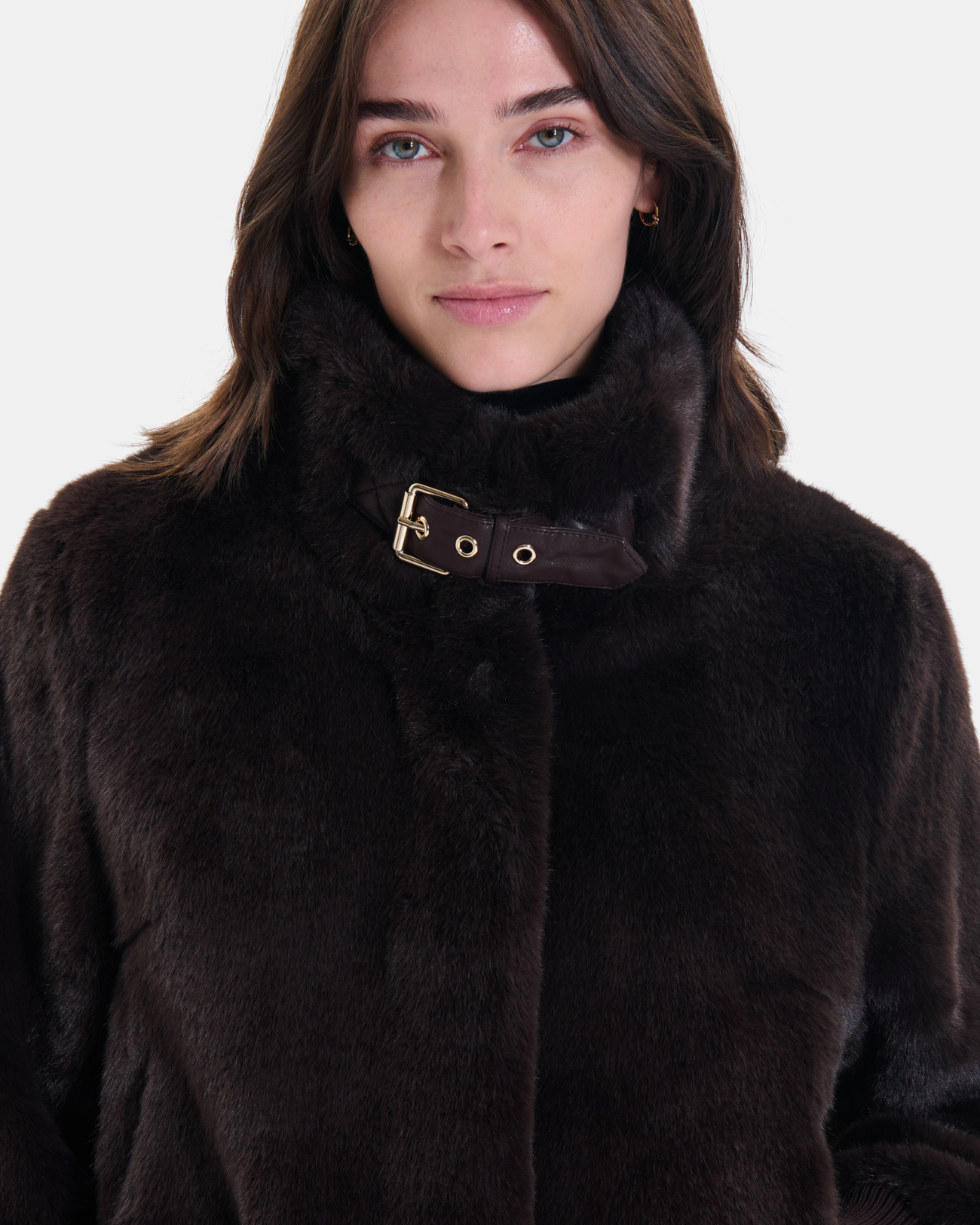 Veste Valou Veste courte en fausse fourrure chocolat ZAPA