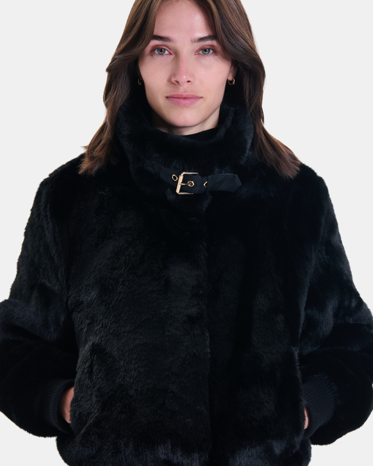 Veste Valou Veste courte en fausse fourrure noire ZAPA