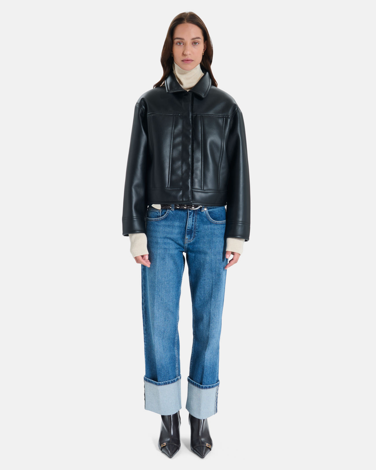Veste Monge Veste courte r&eacute;versible en fausse fourrure noire ZAPA