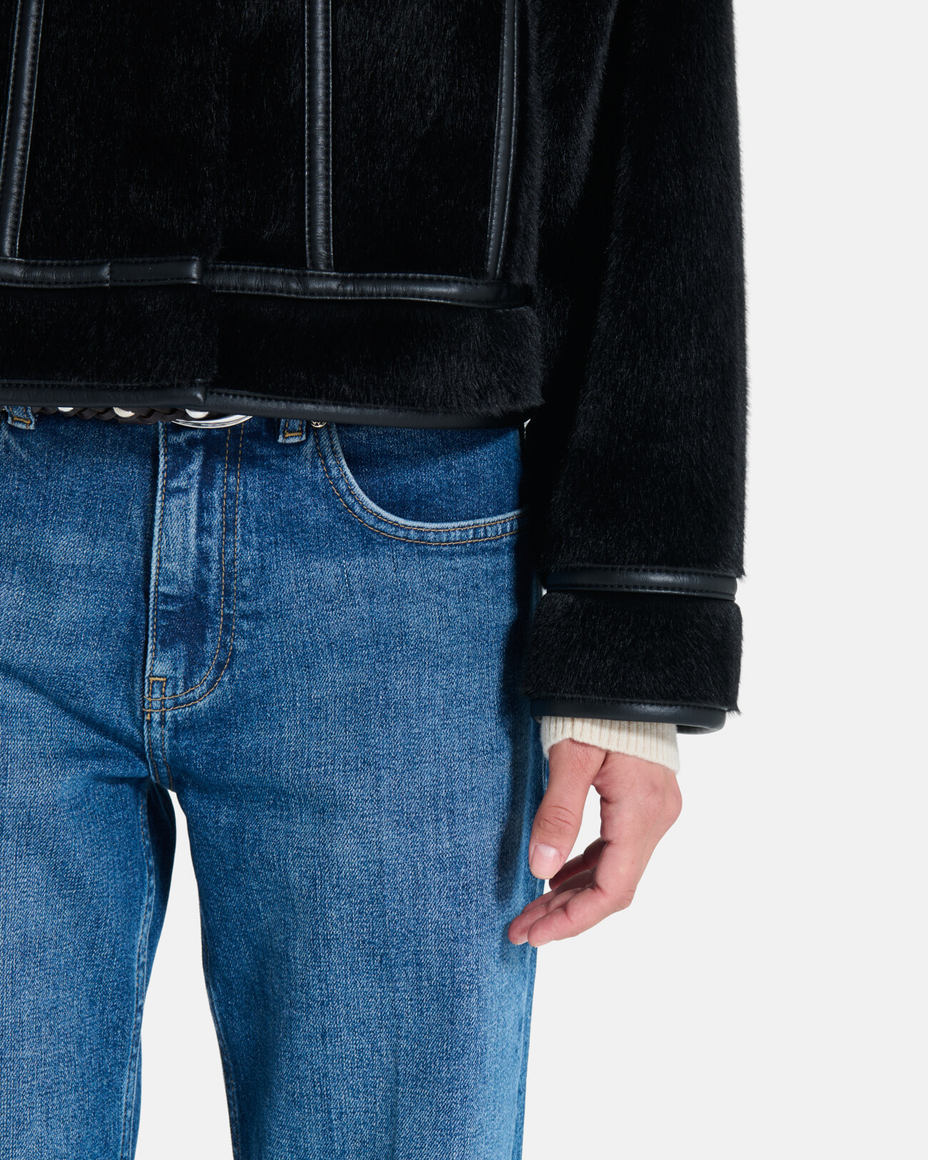 Veste Monge Veste courte r&eacute;versible en fausse fourrure noire ZAPA