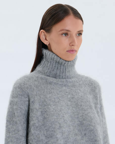 Pull nocciola pull nocciola gris chine zapa