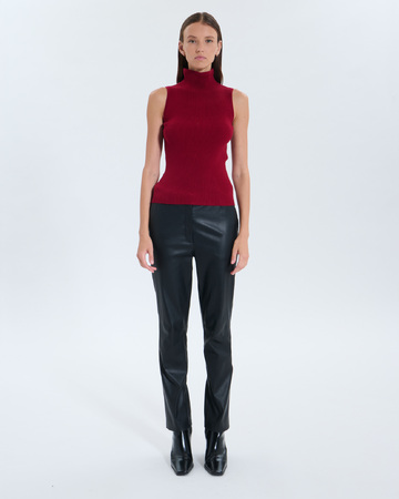 Pull Naha Pull Naha carmin ZAPA