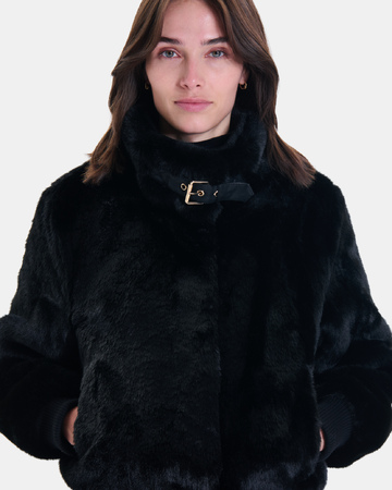 Veste Valou Veste courte en fausse fourrure noire ZAPA