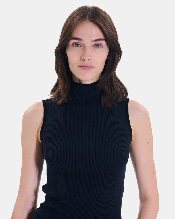 Pull Naha Pull Naha nocturne ZAPA