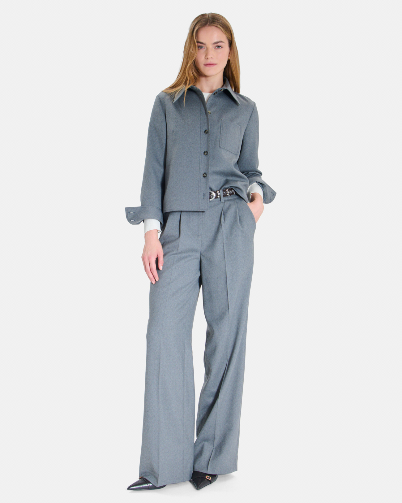 Chemise Conie Chemise grise moderne &agrave; col classique ZAPA