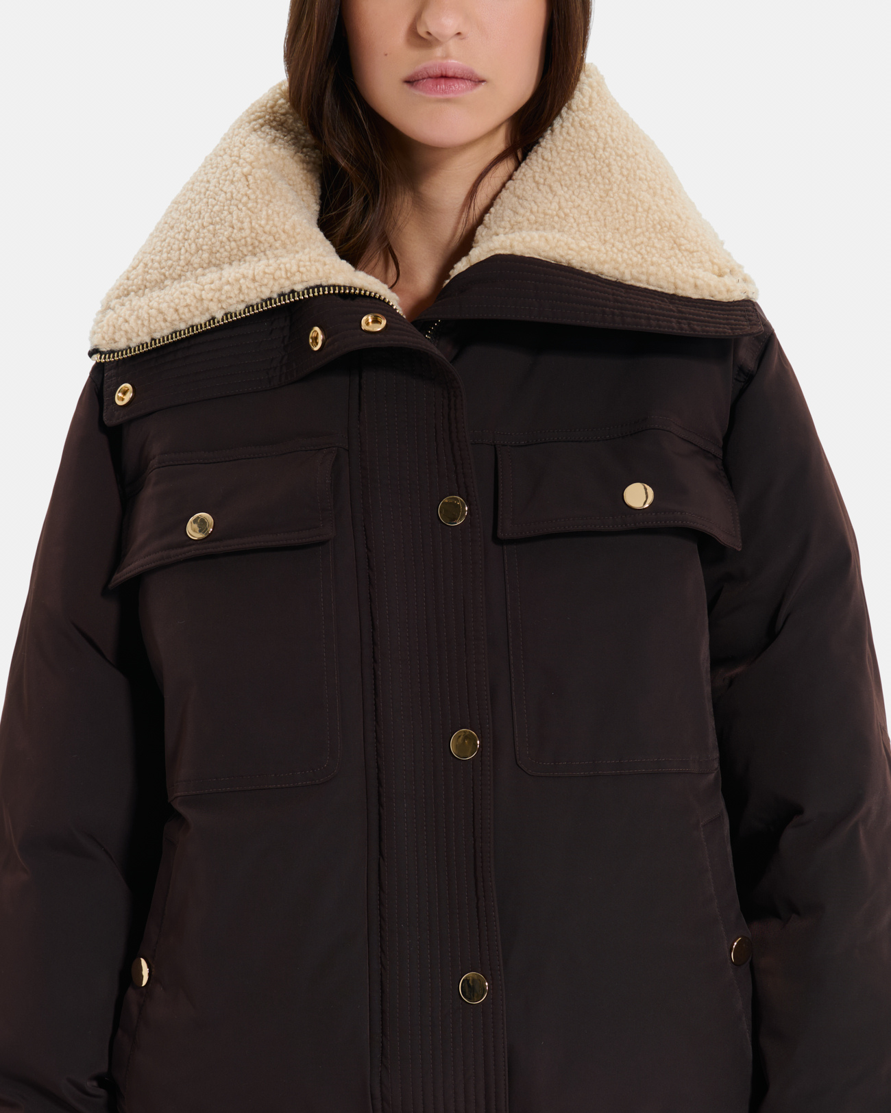 Doudoune Blondie Blouson chocolat court matelass&eacute; col montant ZAPA