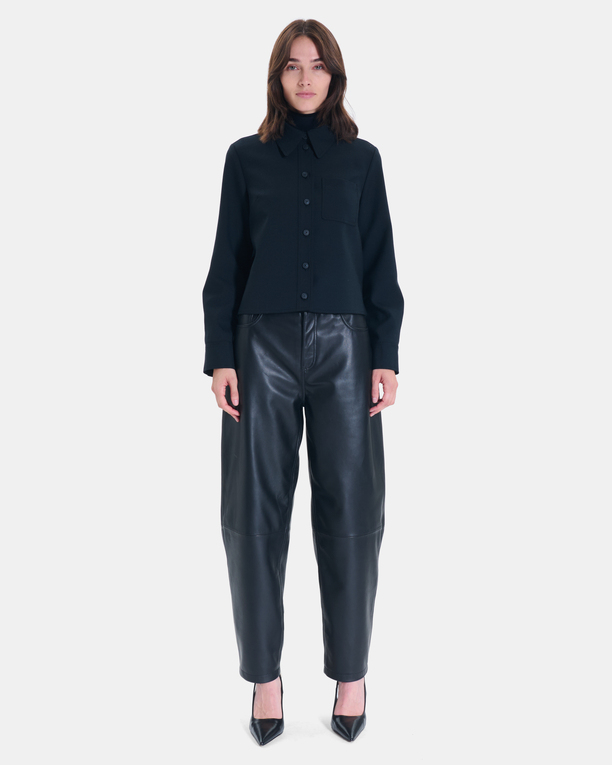 Chemise Conie Chemise noire moderne à col classique ZAPA