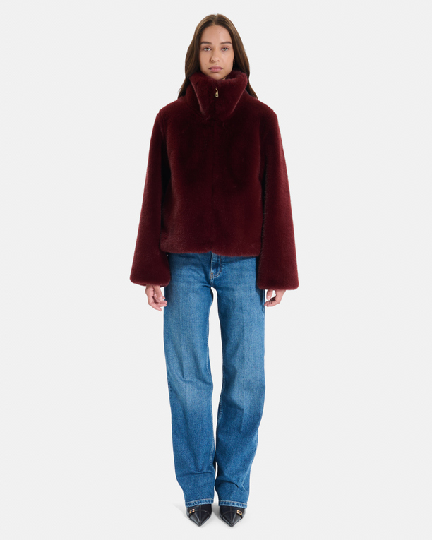 Manteau Mia Manteau court zippé couleur rouge carmin ZAPA