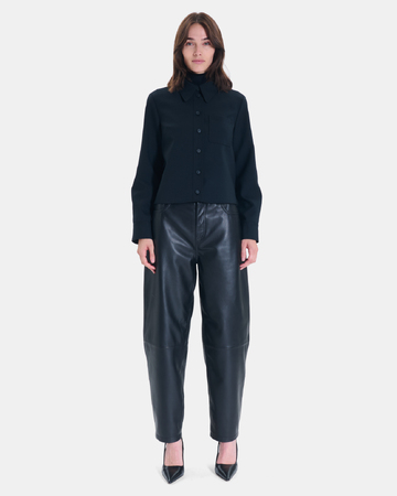 Chemise Conie Chemise noire moderne à col classique ZAPA