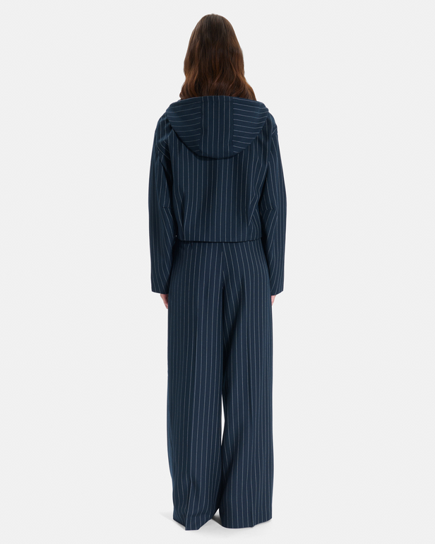 Blouson Blake Blouson court &agrave; capuche bleu marine ray&eacute; ZAPA