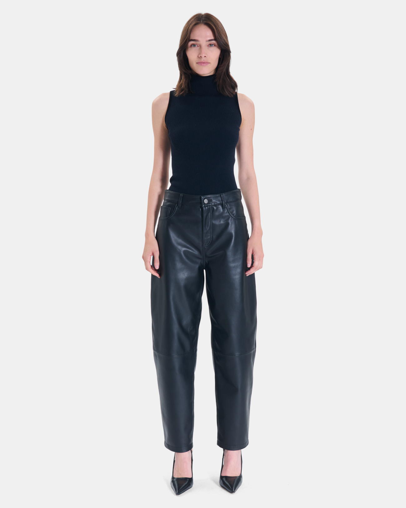 Pantalon Pia Pantalon droit en cuir noir ZAPA