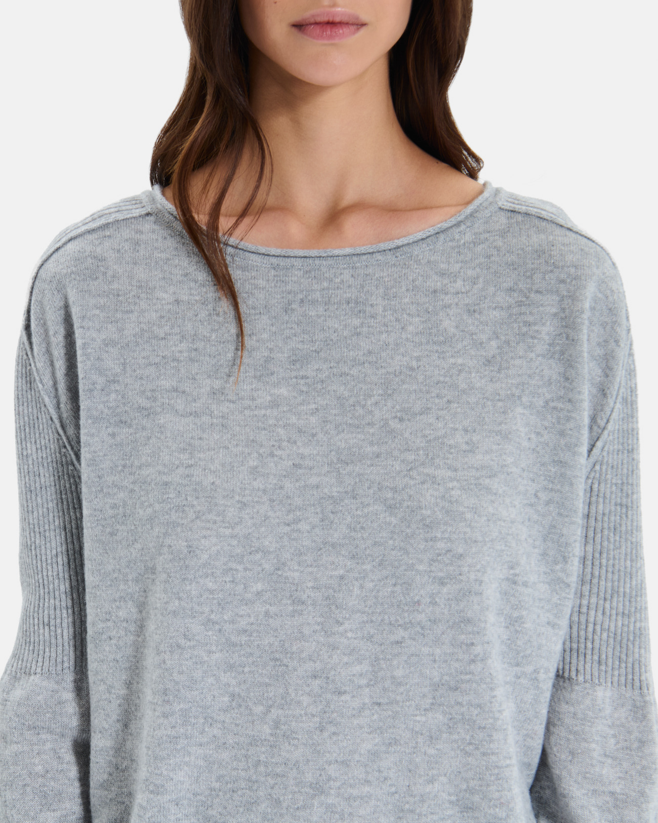 Pull Pensee Pull gris en cachemire &agrave; manches longues ZAPA
