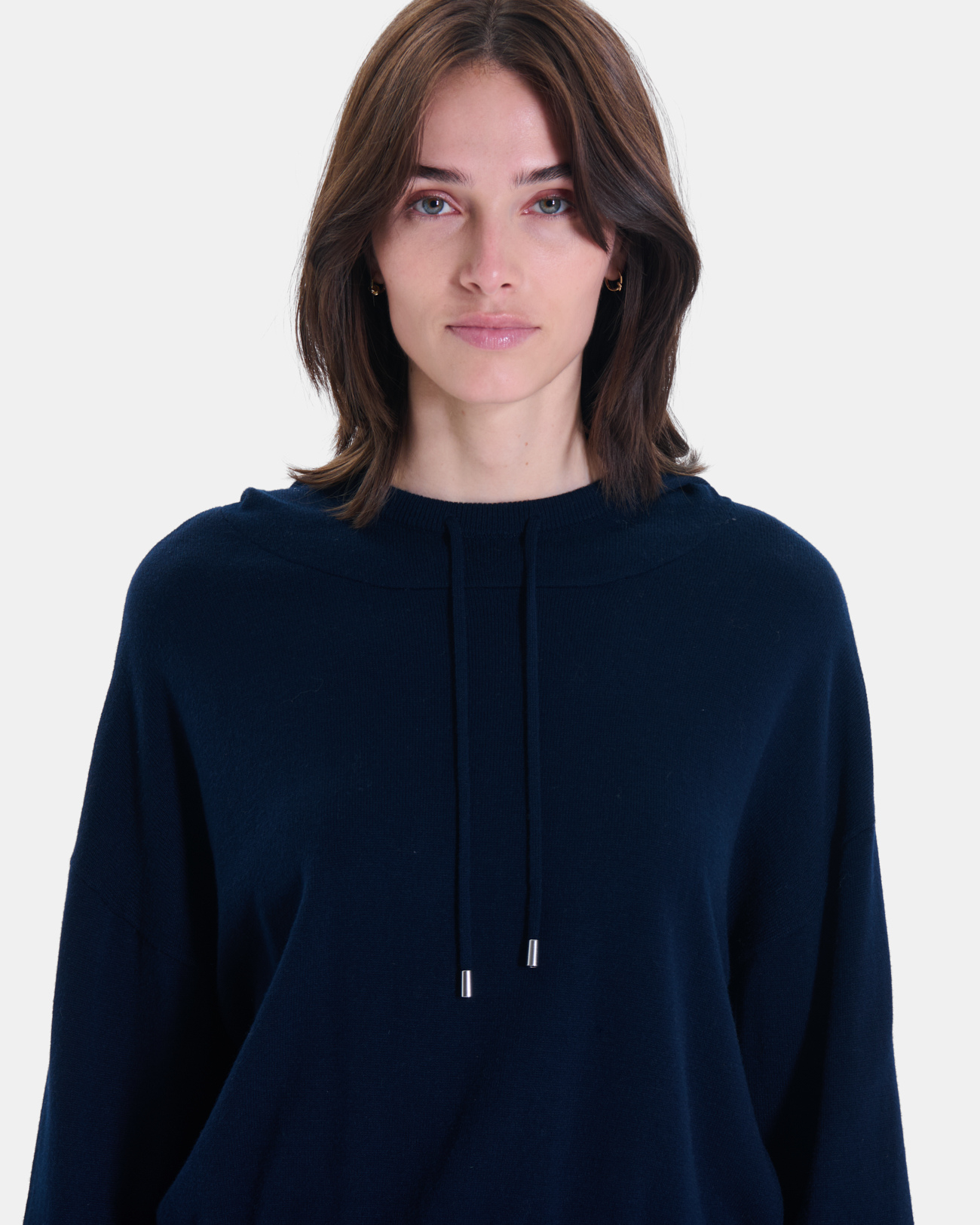 Pull Parina Pull &agrave; capuche en laine nocturne ZAPA
