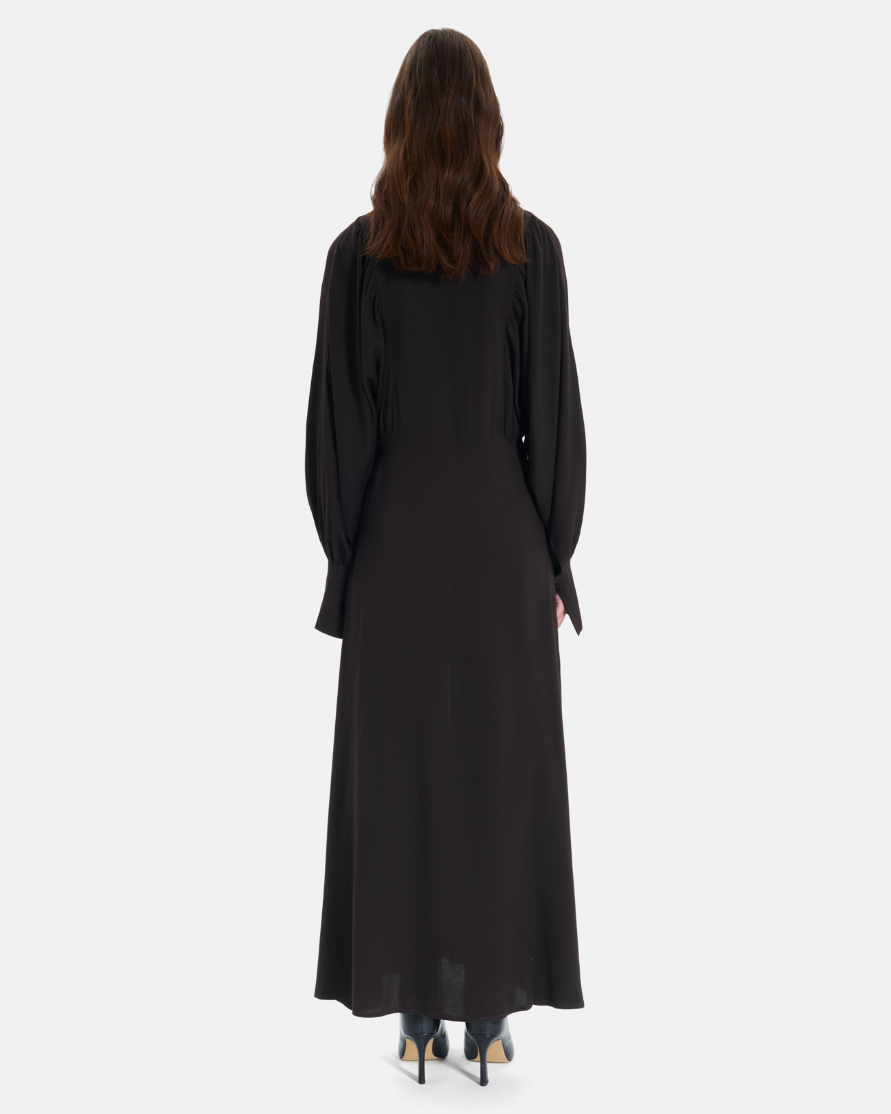 Robe Rikka Robe longue chocolat boutonn&eacute;e &agrave; manches ballon ZAPA