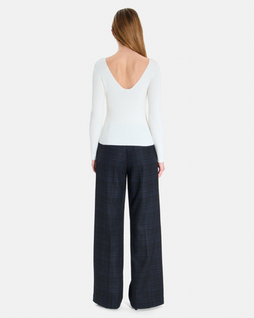 Pull Pomela Pull dos col V crème coupe ajustée ZAPA